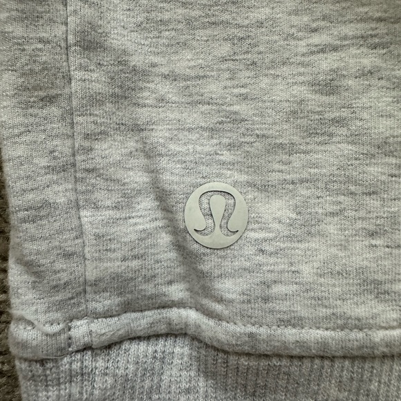 Lululemon hoodie with kangaroo pouch, size 6 - Picture 3 of 4